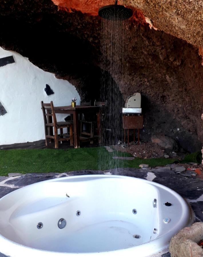 Casa Rural Alessia With Jacuzzi ,Garden & Swimming Pool Santa Cruz de Tenerife Kültér fotó